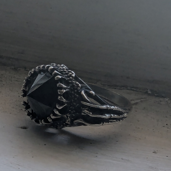 Bloodmilk Belonging of Darkness rung - Picture 3 of 11